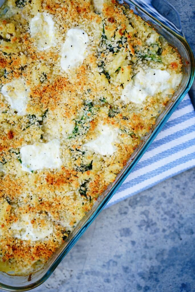 7 Delicious Food Recipes Featuring the Best Low-Carb Dishes - Cheesy Baked Cauliflower Casserole